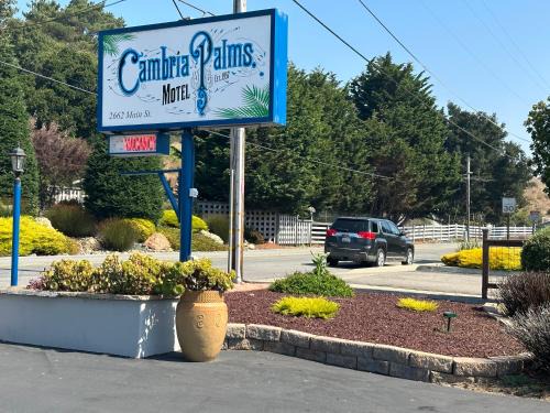 Cambria Hotel | Cambria Palms Motel
