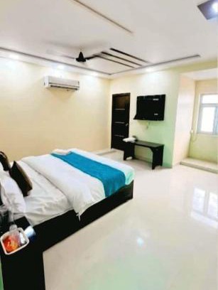 Khattalwada Hotel | Cambridge Homestay