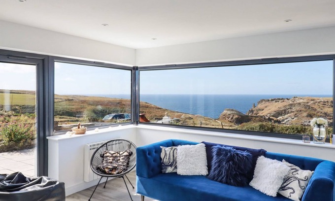 Tintagel Cottage | Camelot