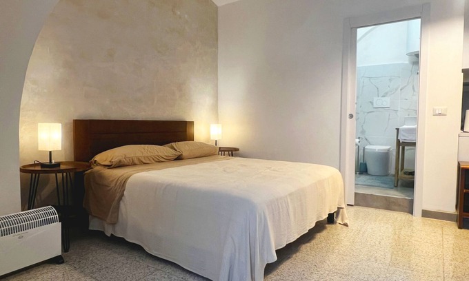 Tarquinia Apartment | Camere luminose, spaziose e complete di comfort nel cuore di Tarquinia