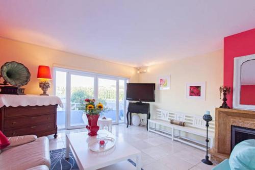 Angeiras House | CAMINHOS DE SANTIAGO - VillaMaria BEACH HOUSE