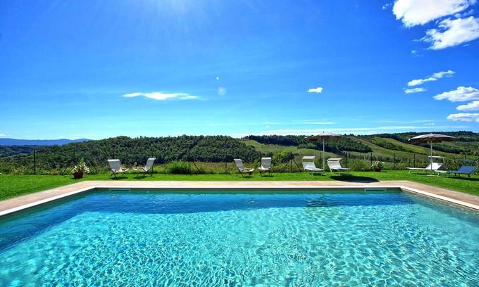 San Gimignano Apartment | Camino, Montauto - Holiday apartment with pool close to San Gimignano