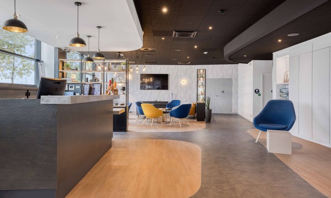 Saint-Jacques-de-la-Lande Hotel | Campanile Rennes Sud - Saint Jacques