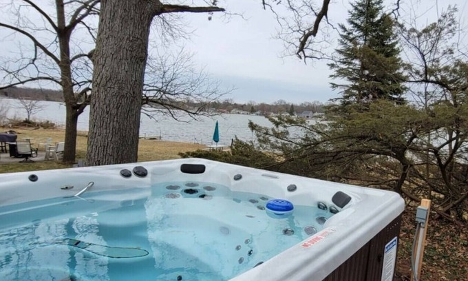 Alto Cottage | Campau Lake swim pool hot swim pool spa, game room