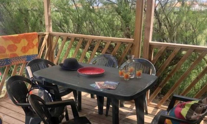 La Faute-sur-Mer House | Camping 4 étoiles - Piscine - eeebgg