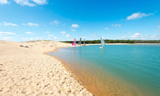 Jard-sur-Mer House | Camping 4 étoiles - Piscine - efcfab