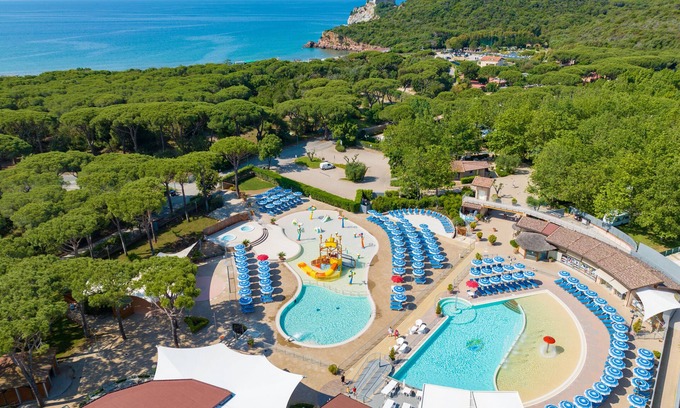 Le Rocchette RV Rental | Camping Village Baia Azzurra