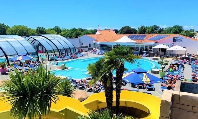 Jard-sur-Mer House | Camping L'Océano d'Or* - Carribbean TV mobile home 3 rooms 4/5 people