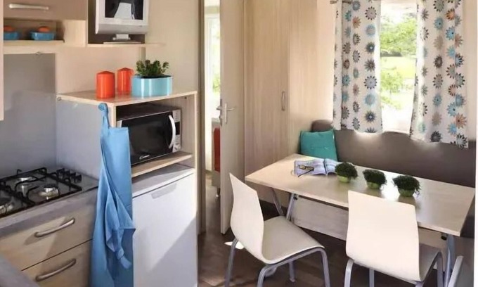 Hautot-sur-Mer House | Camping Le Marqueval* - 3 Room Mobile Home 4 People