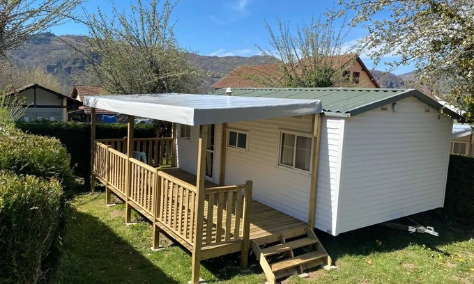 Vic-sur-Cere House | Camping - Piscine - ccbbdac