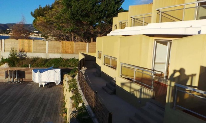 La Ciotat RV Rental | Camping Santa Gusta. Chambres.