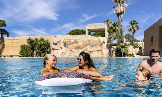 Le Muy Ski Chalet | Camping Tikayan Les Cigales * - Chalet Tulum TV Air Conditioning 3 Rooms 4 people