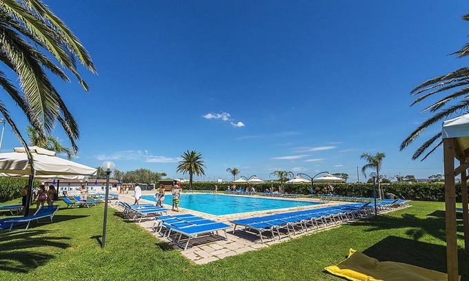 Lido di Tarquinia RV Rental | Camping Village Tuscia Tirrenica