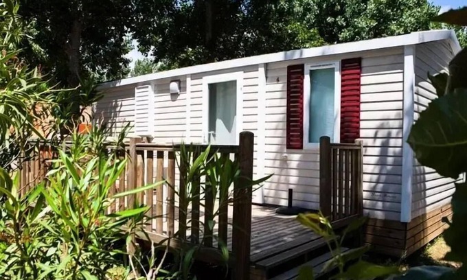 Serignan-Plage House | Campsite Le Clos Virgile * - Mobile Home 4 Rooms 6 People Air Conditioned + TV