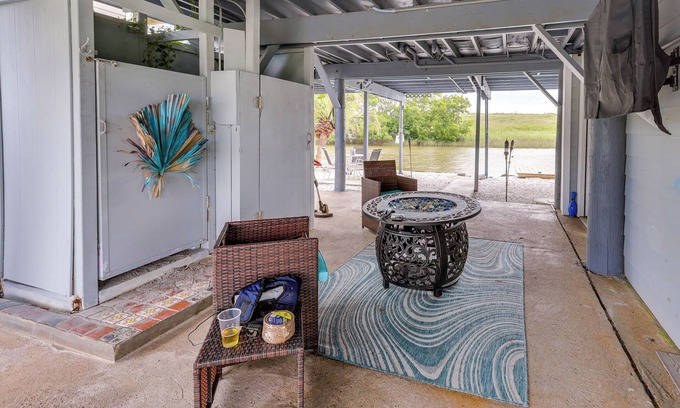 Freeport House | Canal-Front Freeport Home ~ 4 Mi to Surfside Beach