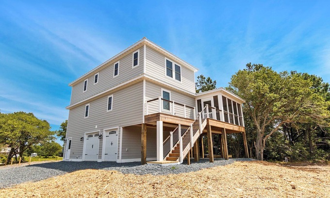 Carova Beach House | Canalfront, water views, wild horses! 4x512, No Bad Days