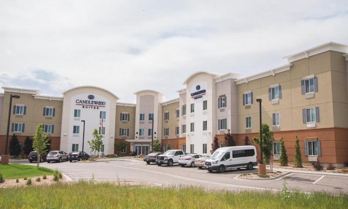 Fort Collins Hotel | Candlewood Suites Fort Collins by IHG