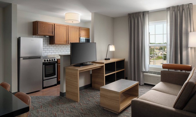 St. Charles Hotel | Candlewood Suites St Louis St Charles by IHG