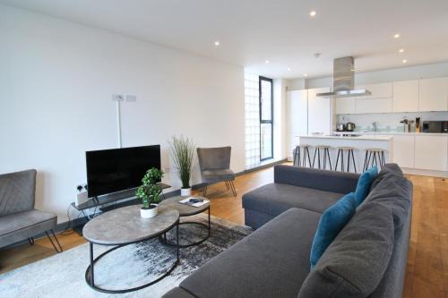 Canning Town South Apartment | Canning Town by Viridian Apartments