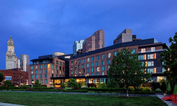 Government Center Hotel | Canopy By Hilton Boston Downtown