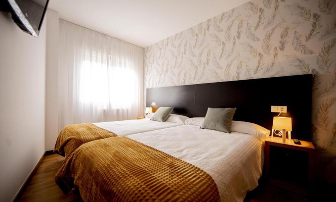 O Pedrouzo House | Cantares-NOJA ROOMS