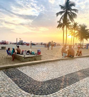 Canto do Forte Apartment | Canto do forte - 200 metros da praia!