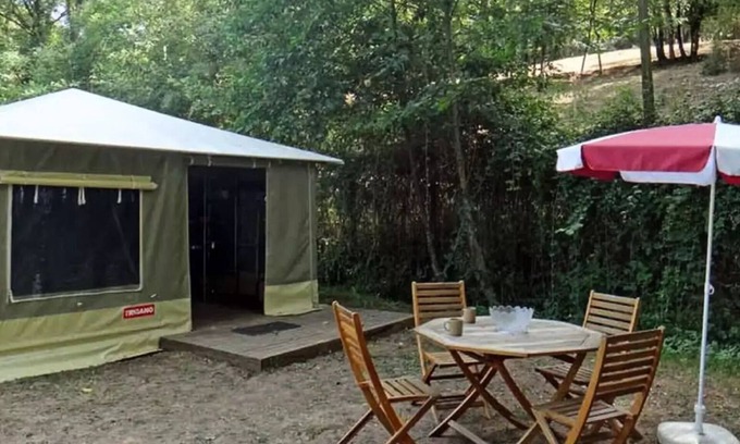 Gaugeac House | Canvas bungalow CARAÏBES 20m² 2 bedrooms 4 persons