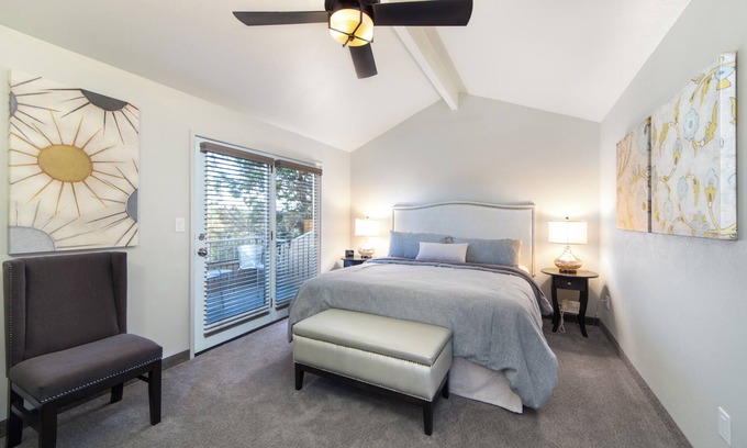 Redmond Hotel | Canyon Rim Retreat | 2 Units | Near Eagle Crest Golf