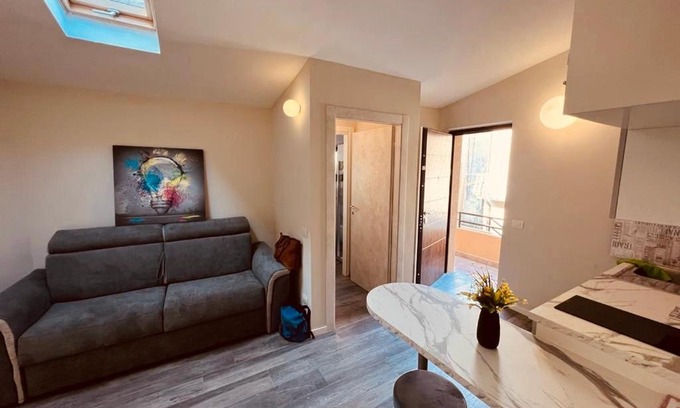 Canzo Apartment | Canzo Centro