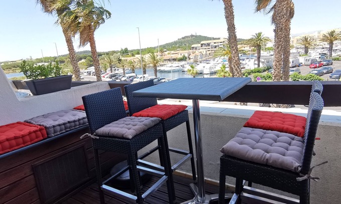 Naturist Village Apartment | Cap d'Agde Village Naturiste - Port Nature - Luxury studio for 4 adults