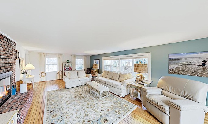 Harwich Port House | Cape Harbor Hideaway