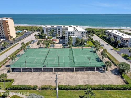 Port Canaveral Apartment | Cape Winds Resort