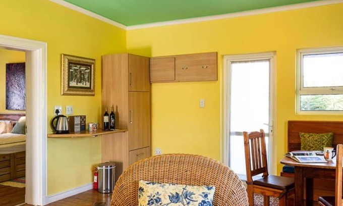 Helderberg Rural Cabin | CAPELANDS RESORT- GARDEN COTTAGE #2