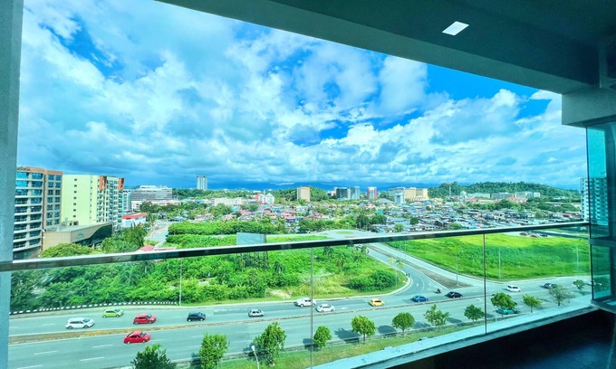 Downtown Kota Kinabalu Hotel | Capital O 90987 The Loft Residences Homestay @ Imago Shopping Mall 2