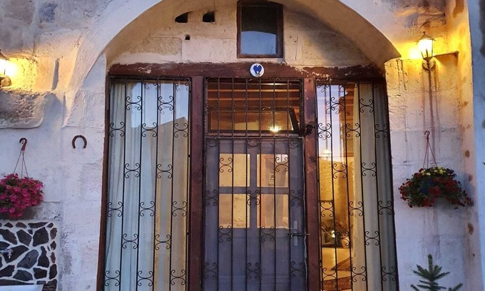 Mustafapasa Apartment | Cappadocia Deep Cave House