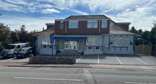 Torquay House | Capri Guest House