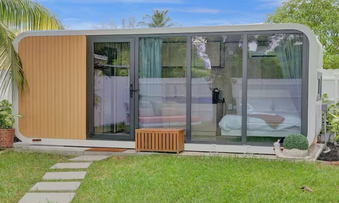 Fort Lauderdale Cabin | CAPSULE HOUSE IN FORT LAUDERDALE