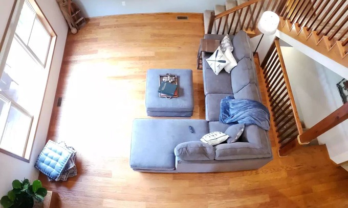 Branson House | Captain's Quarters - Sleeps 14 - Theater Room - Hot Tub - Firepit - Resort Pool