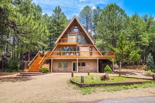 Kachina Village House | Captivating 1 BR Chalet Hideaway Prime Location
