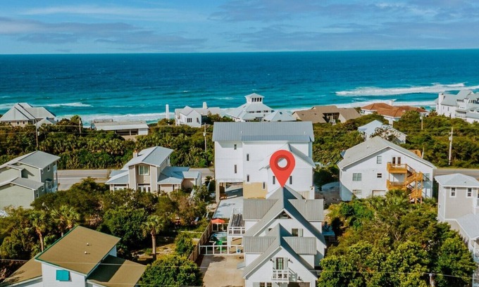 Dune Allen Beach House | Capturin' Moments 30A - 3 King, 2 Queen, 1 Full, 3 Twin, 2 sleeper sofas