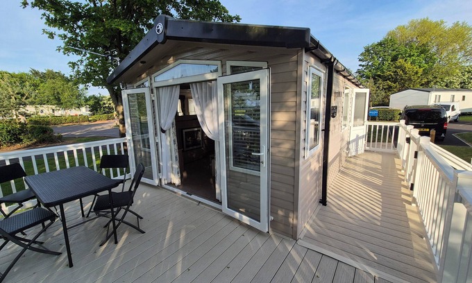 Prestonpans House | Caravan at Seton Sands, near Edinburgh and Berwick