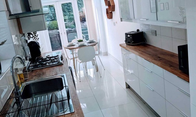 Pontcanna House | Cardiff 2 Bedroom Luxury House