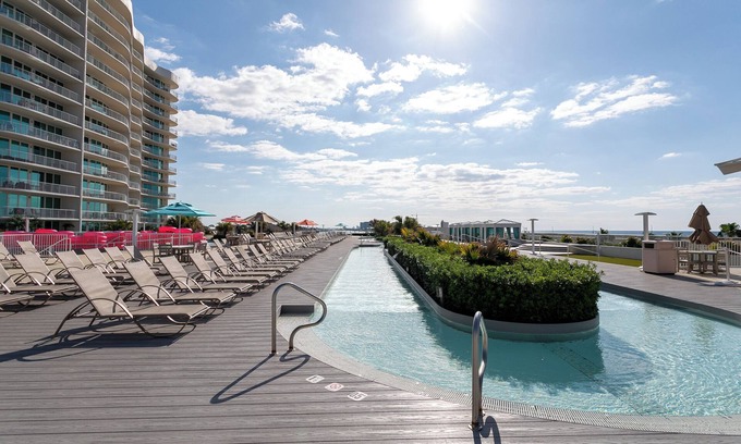 Orange Beach East Condo | Caribe C313 Gulf front Bliss, easy check in!