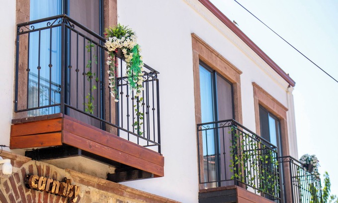 Ayvalik Hotel | Carnaby Butik Otel - Küçükköy