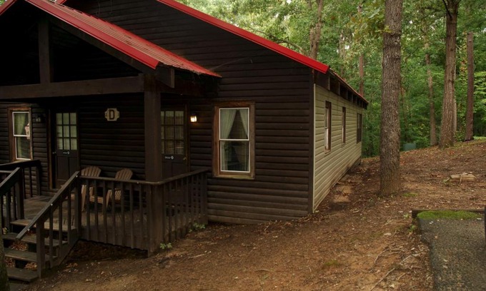 Fair Play Resort | Carolina Landing Camping Resort Deluxe Cabin 6