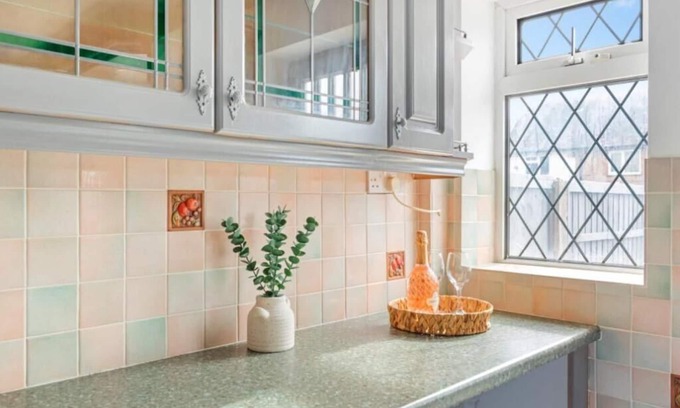 Nottingham House | Carrizma Modern 3BR Cozy Retreat