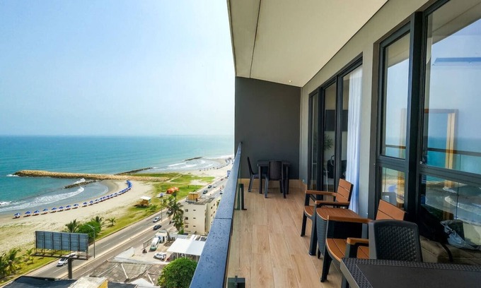 Urbanizacion Eliana Apartment | Cartagena WOW Ocean View, Rooftop Pool, Gym & Desk
