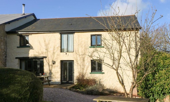 Chudleigh House | Carthorse Cottage