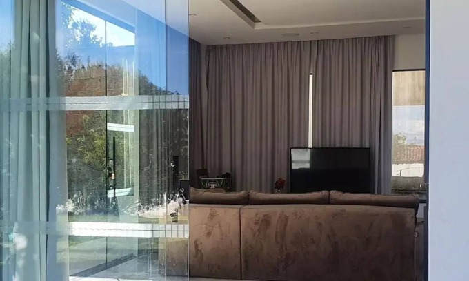 Vespasiano House | Casa Privativa Próxima ao Aeroporto e Aquabeat