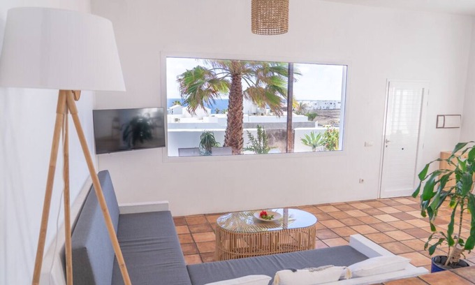 Guatiza House | Casa CocoMar I, private pool with ocean views.